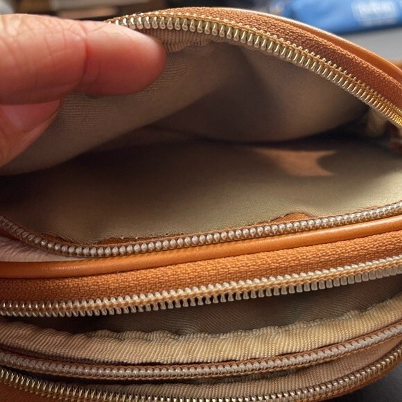 VALENTINA ivory Made In Italy Leather Extra Small Crossbody - Picture 10 of 11